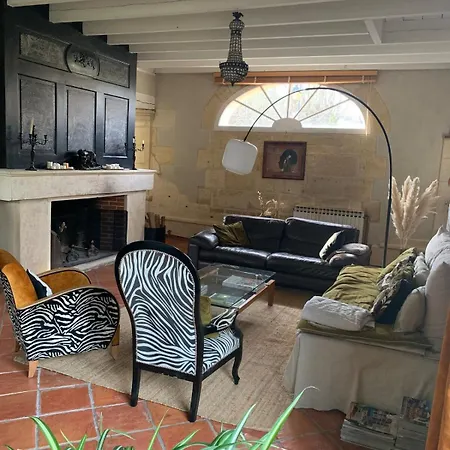 Beautiful Stone House With Pool * Salleboeuf